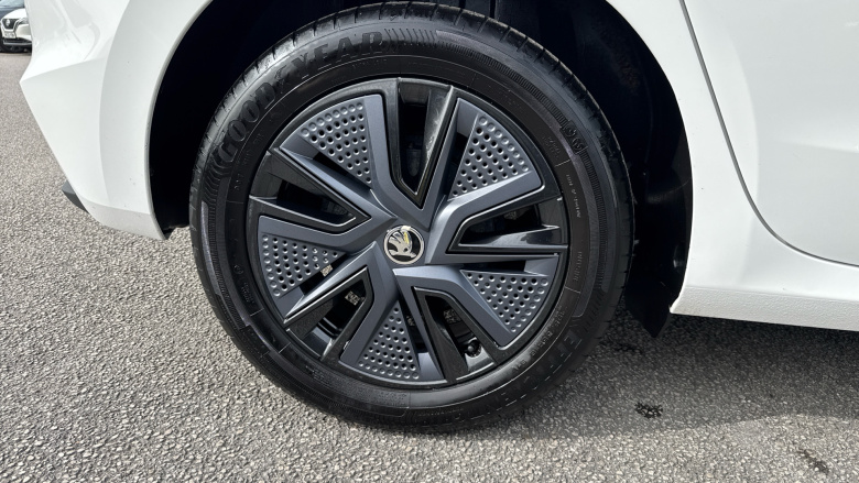 Skoda Fabia 1.0 TSI Colour Edition 5dr Petrol Hatchback